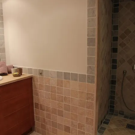 Rez De Dona Speranza Apartmán *