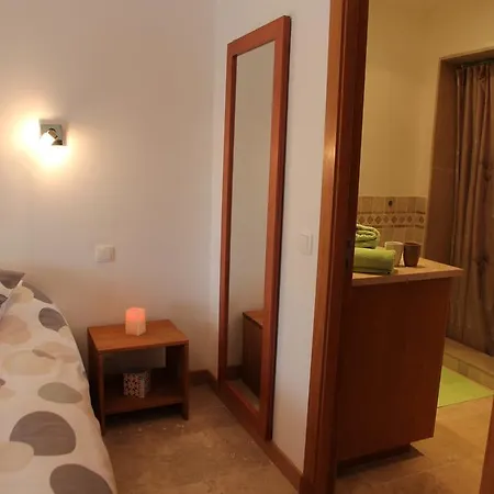 Rez De Dona Speranza Apartmán *